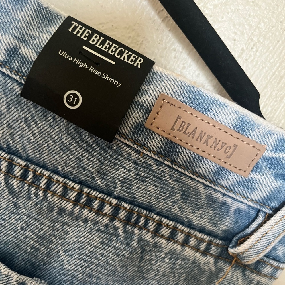 Blank NYC Belted Western High-Rise Jeans - Picture 5 of 5